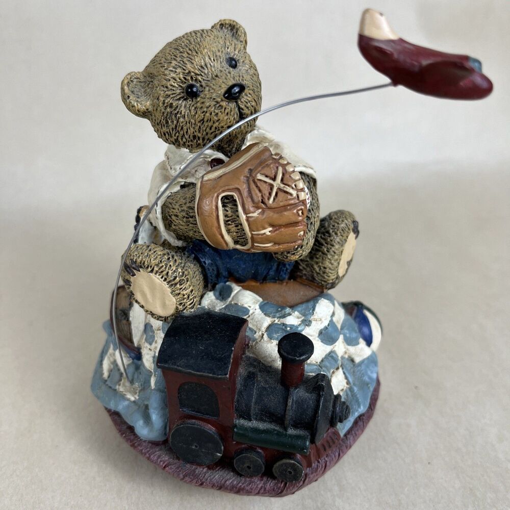 Figi Graphics Rotating musical figurine Box Teddy Baseball & Glove, Train‎ Works